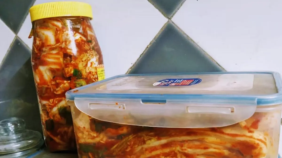 How to Use Kimchi Box