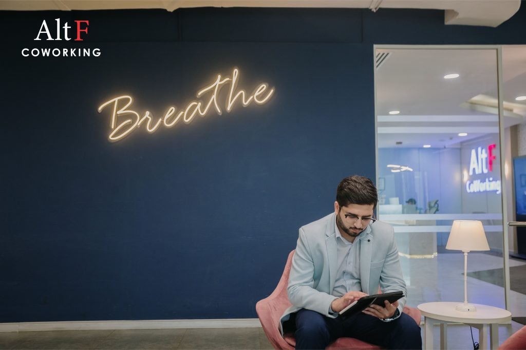 The New Trend in the World of Coworking Space in Noida