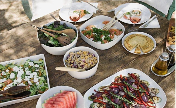 International Cuisine Options for Guests Looking for Global Flavors