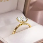 1 Carat Oval Diamond Ring