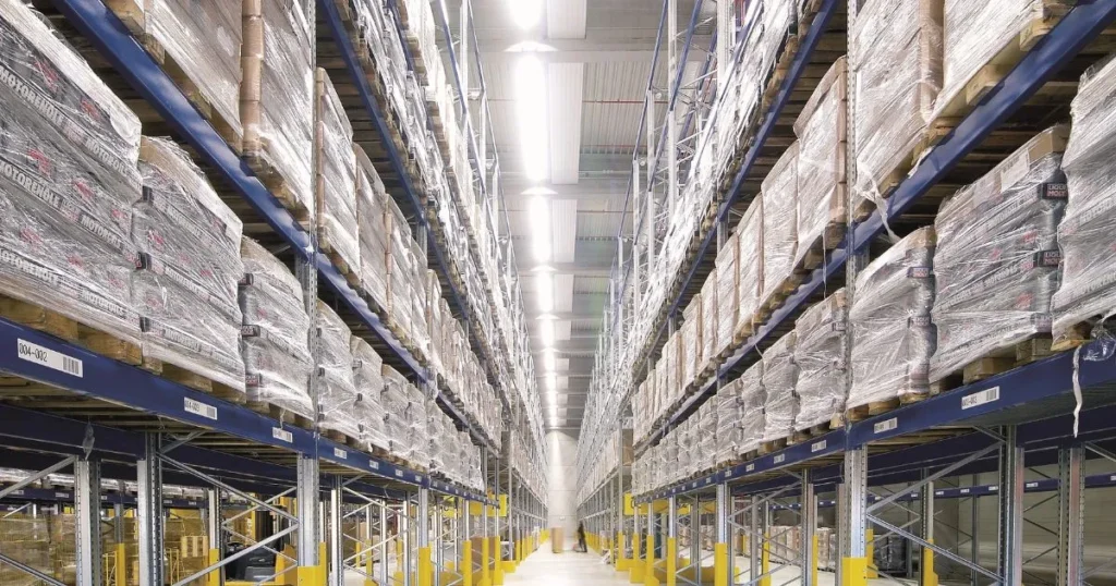 Efficiency and Innovation: The Evolution of Warehouse Storage Solutions